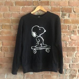 Black Snoopy sweatshirt